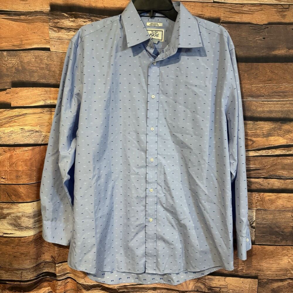 Jos A Bank 1905 Shirt Mens 16.5 33 Light Blue Geometric Non Iron Tailored Fit
